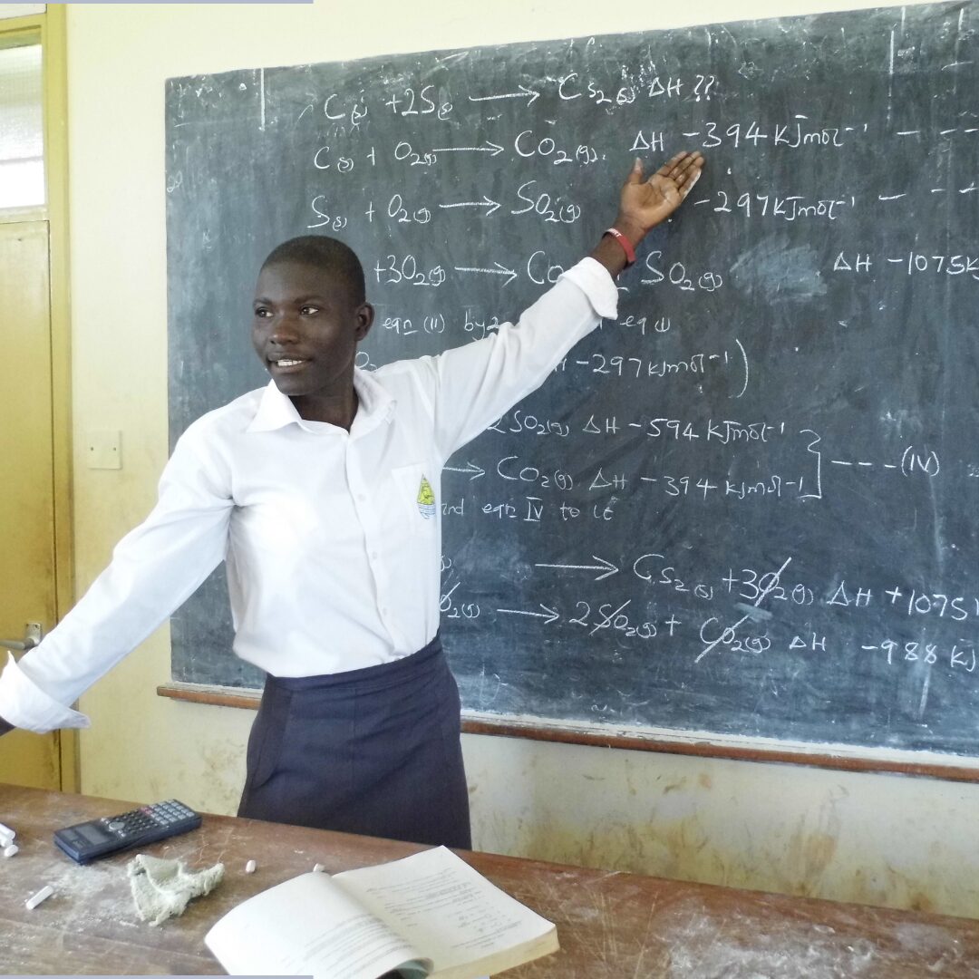 You are currently viewing Regards sur l’enseignement en Afrique: Défis et opportunités